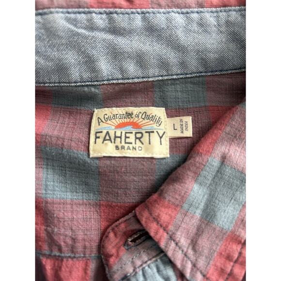 Faherty Red Blue Plaid Collared Shirt Mens Size Large Classic Comfort - Picture 3 of 7